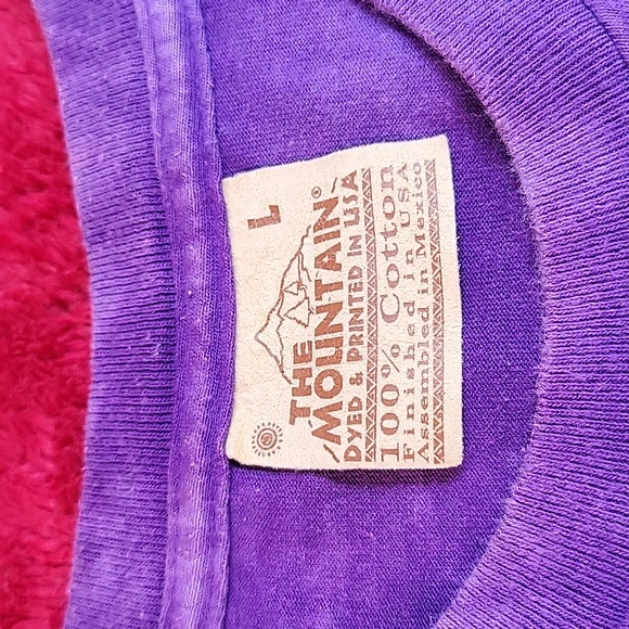 Vintage 2003 Native American wolf "The Mountain" t-shirt. Size Large. - Picture 4 of 4